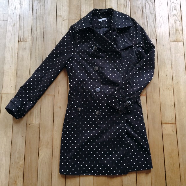 Trench à pois - 3 euros