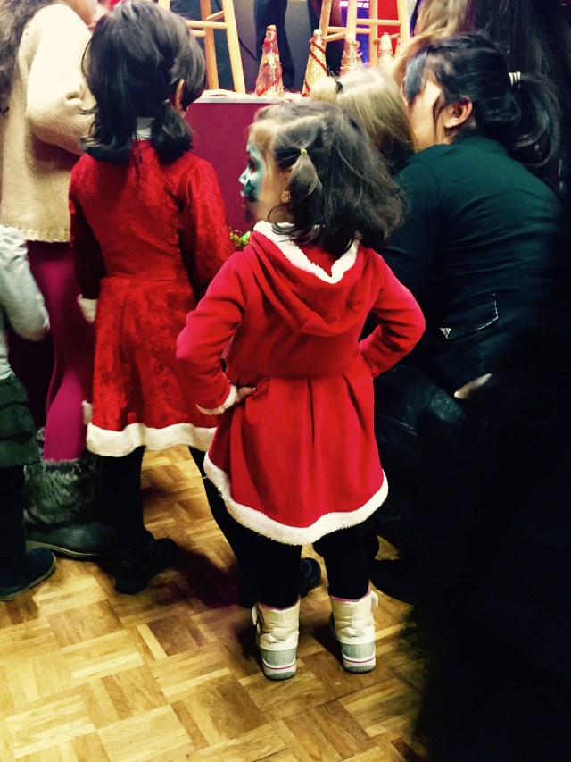 Petite fille syrienne au Réveillon de Noël